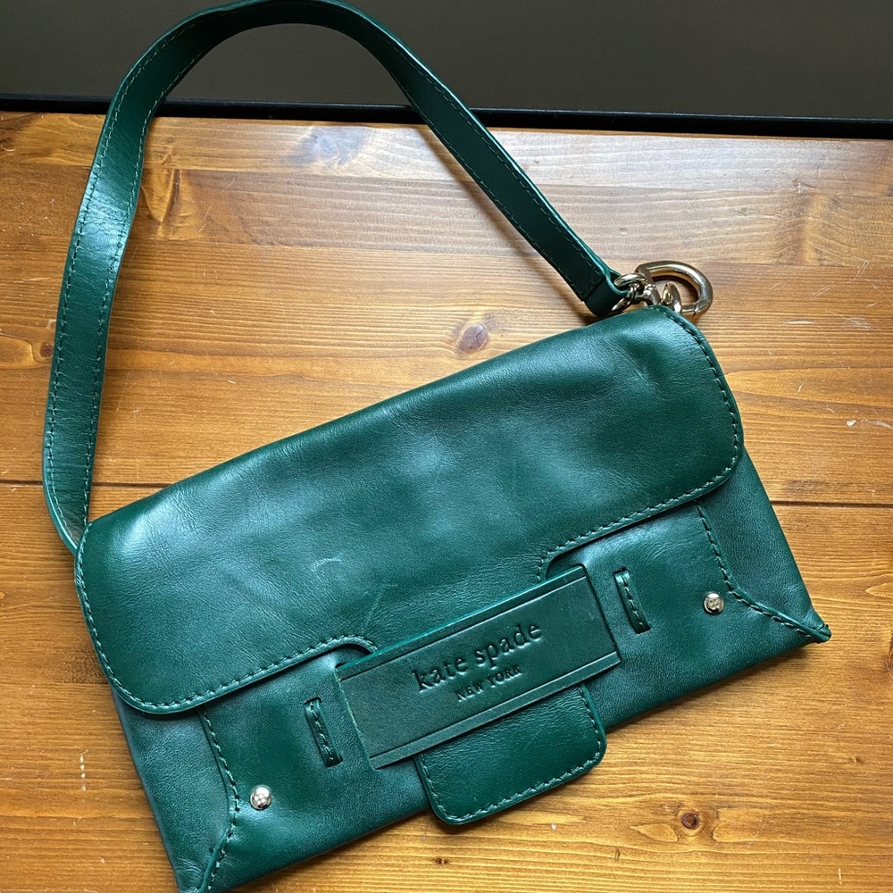Kate Spade green leather purse